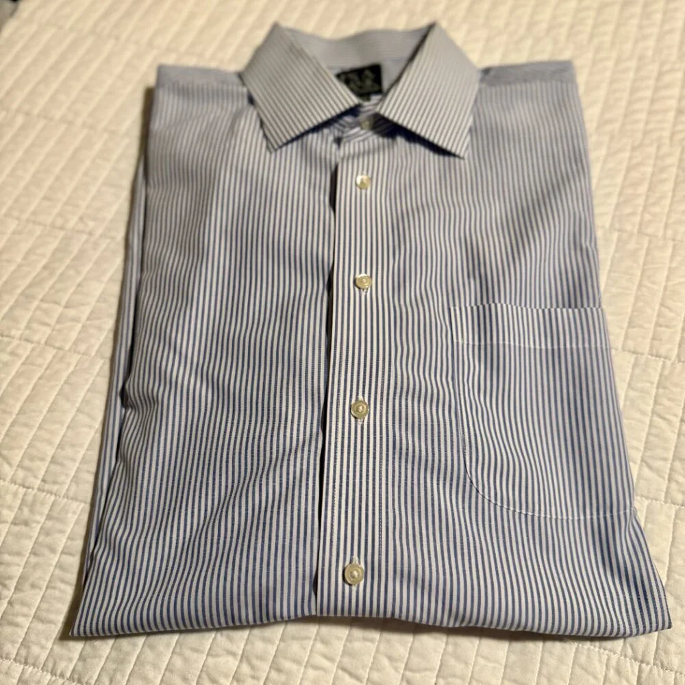 JOSEPH A BANKS MENS DRESS SHIRTS, SET OF 4, SIZE 16.5 X 34, 100% NO-IRON COTTON - Picture 4 of 16